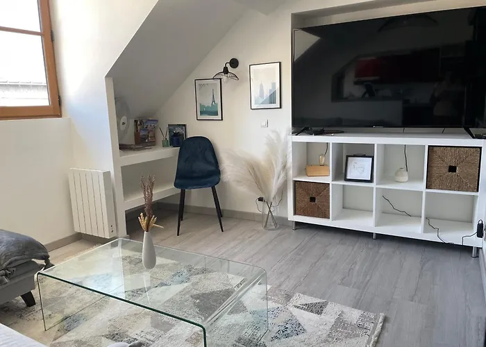 Magnifique Logement Au Pied Du Chateau